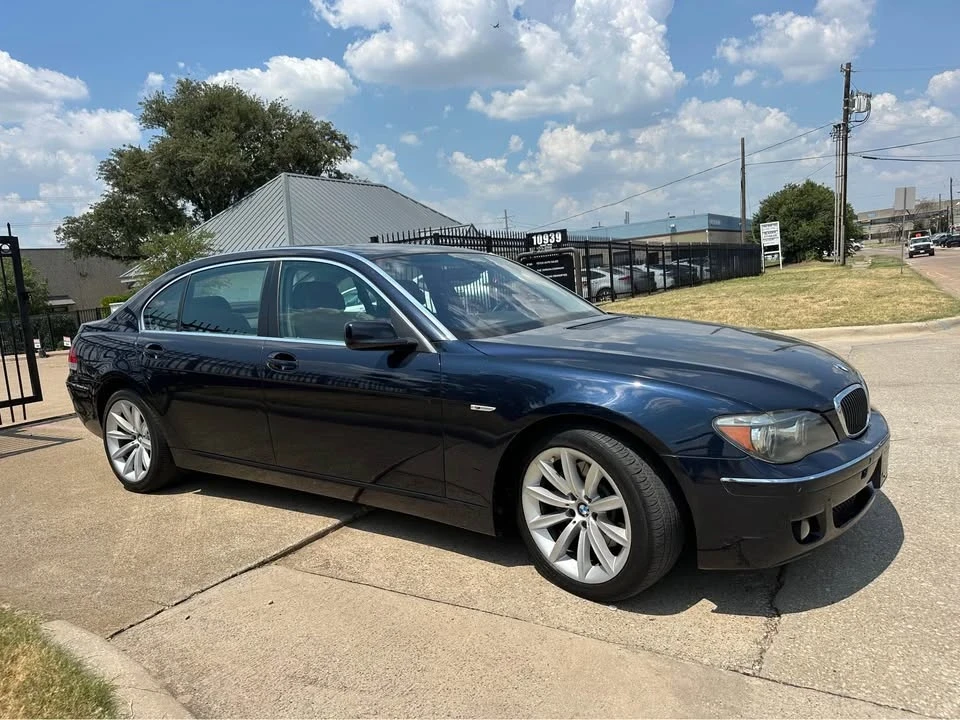 2007 BMW E65/E66 750i & 760i Sedan - Image 7 of 17