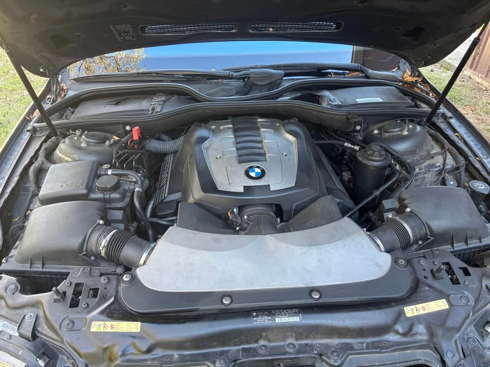 2007 BMW E65/E66 750i & 760i Sedan - Image 2 of 9