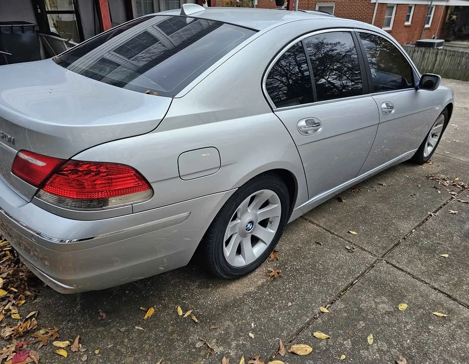 2007 BMW E65/E66 750i & 760i Sedan - Image 4 of 15