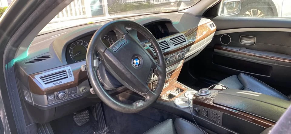 2007 BMW E65/E66 750i & 760i Sedan - Image 8 of 12
