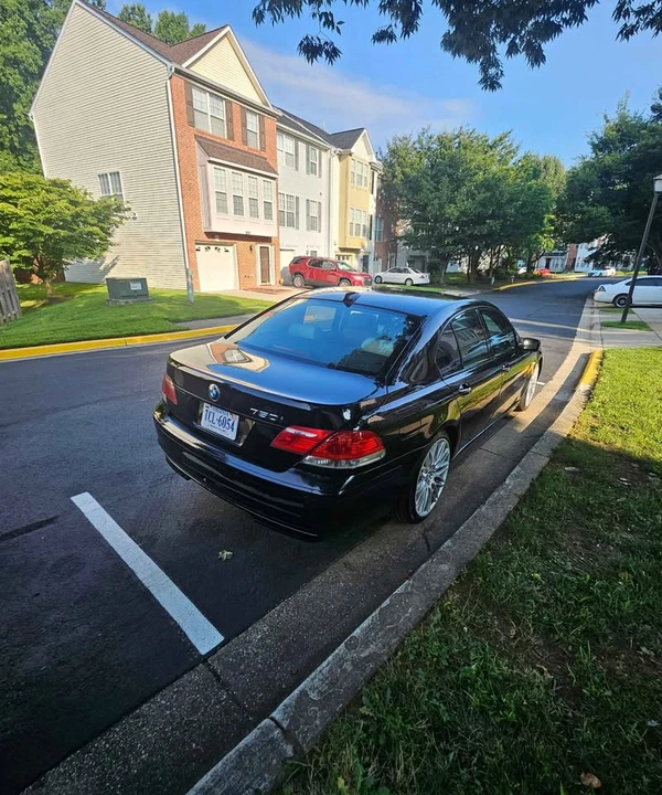 2007 BMW E65/E66 750i & 760i Sedan - Image 9 of 16