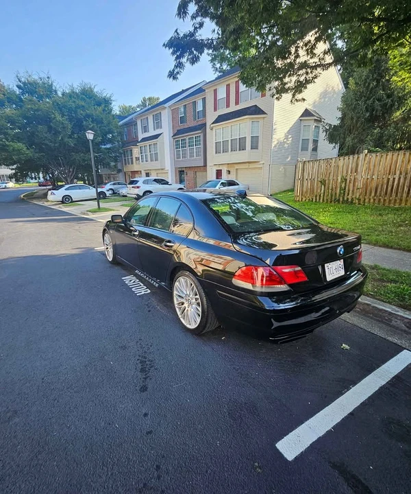 2007 BMW E65/E66 750i & 760i Sedan - Image 13 of 16