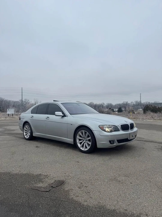 2007 BMW E65/E66 750i & 760i Sedan - Image 10 of 20