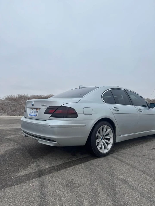 2007 BMW E65/E66 750i & 760i Sedan - Image 7 of 20