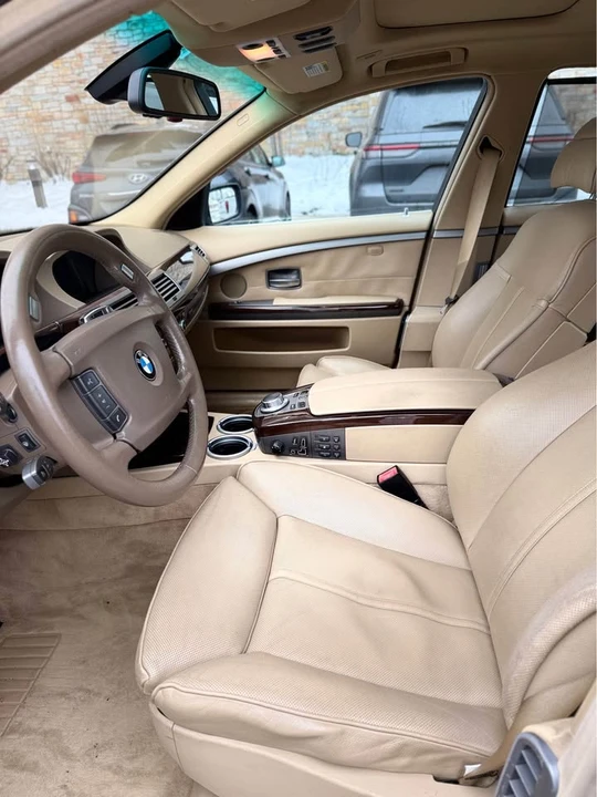 2007 BMW E65/E66 750i & 760i Sedan - Image 7 of 15