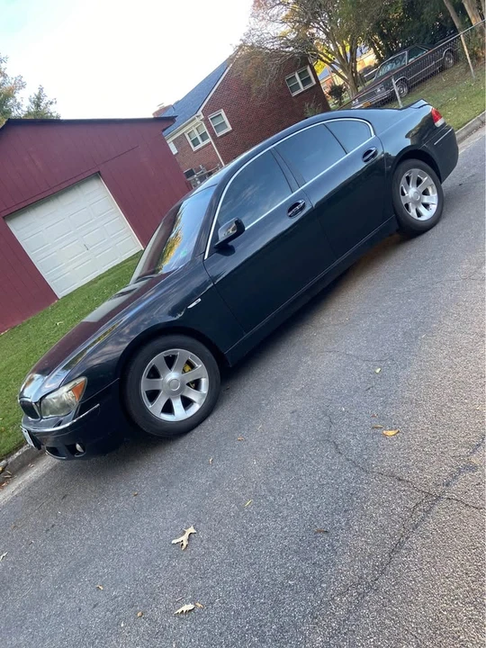 2007 BMW E65/E66 750i & 760i Sedan - Image 2 of 6