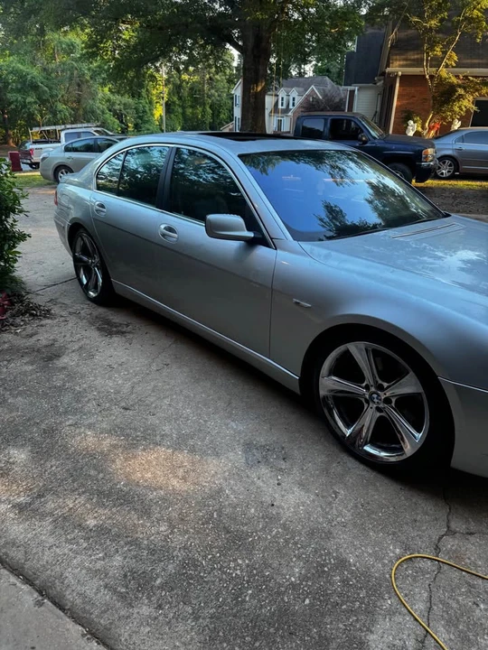 2007 BMW E65/E66 750i & 760i Sedan - Image 5 of 11