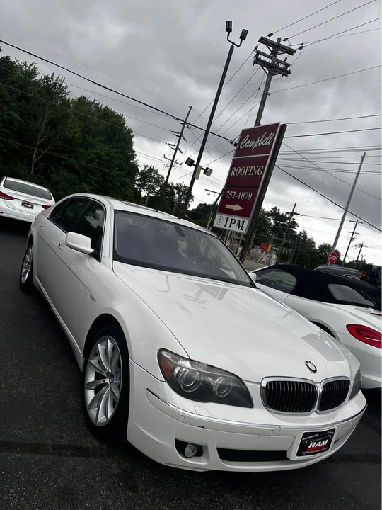 2007 BMW E65/E66 750i & 760i Sedan - Image 3 of 11