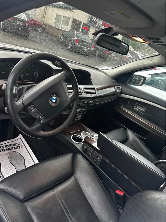 2007 BMW E65/E66 750i & 760i Sedan - Image 8 of 11