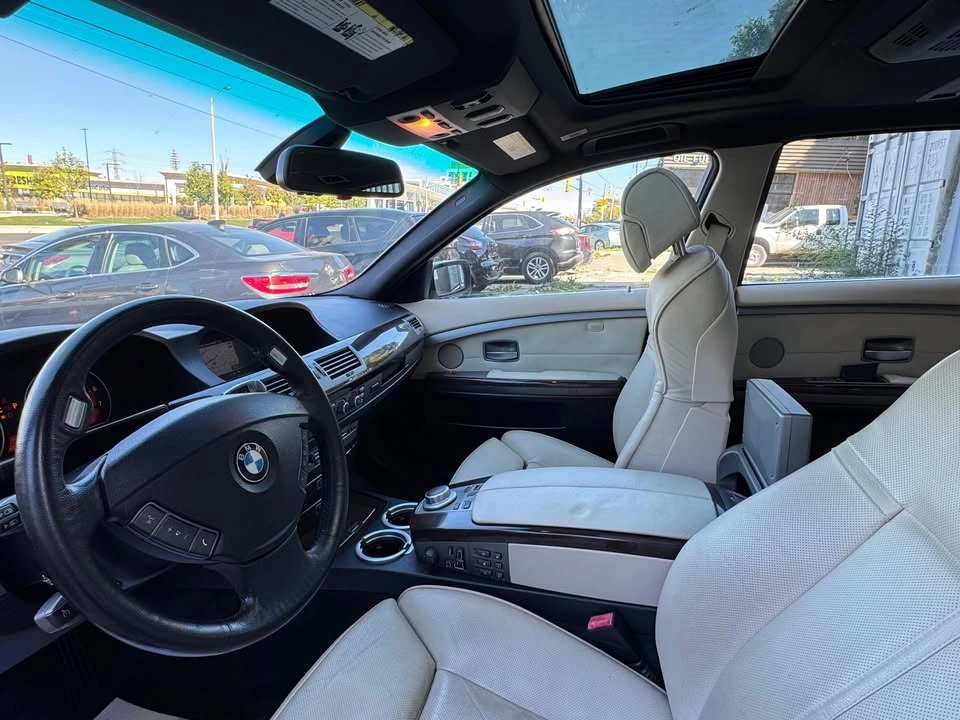 2007 BMW E65/E66 750i & 760i Sedan - Image 8 of 19
