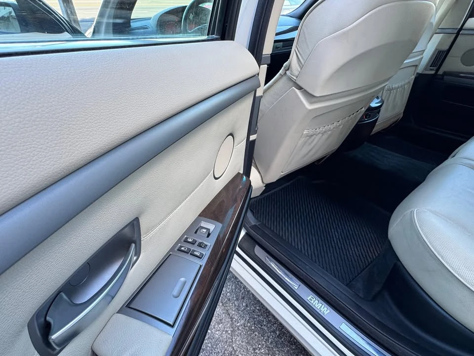 2007 BMW E65/E66 750i & 760i Sedan - Image 14 of 19