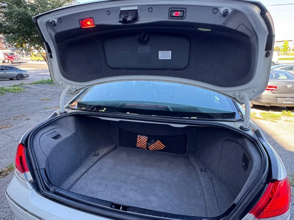 2007 BMW E65/E66 750i & 760i Sedan - Image 3 of 19