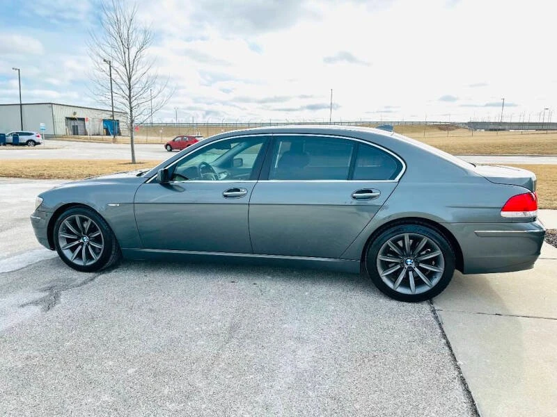 2007 BMW E65/E66 750i & 760i Sedan - Image 8 of 19