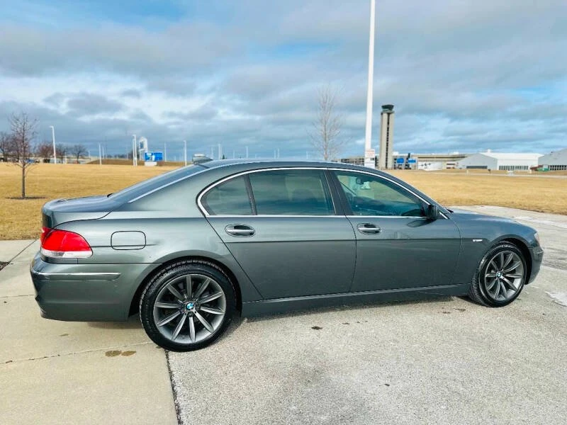 2007 BMW E65/E66 750i & 760i Sedan - Image 4 of 19