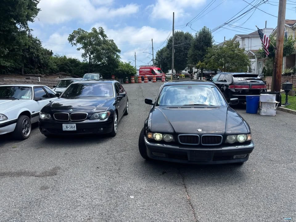 2007 BMW E65/E66 750i & 760i Sedan - Image 9 of 13