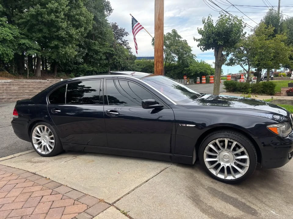2007 BMW E65/E66 750i & 760i Sedan - Image 10 of 13