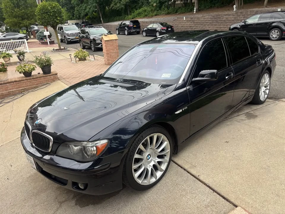 2007 BMW E65/E66 750i & 760i Sedan - Image 11 of 13
