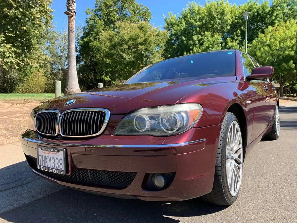 2007 BMW E65/E66 750i & 760i Sedan - Image 2 of 12