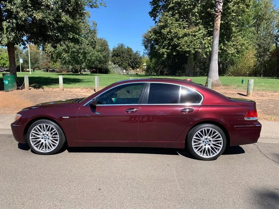 2007 BMW E65/E66 750i & 760i Sedan - Image 3 of 12
