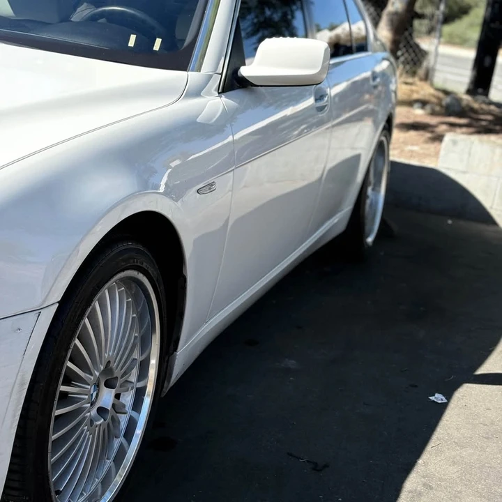 2007 BMW E65/E66 750i & 760i Sedan - Image 3 of 4