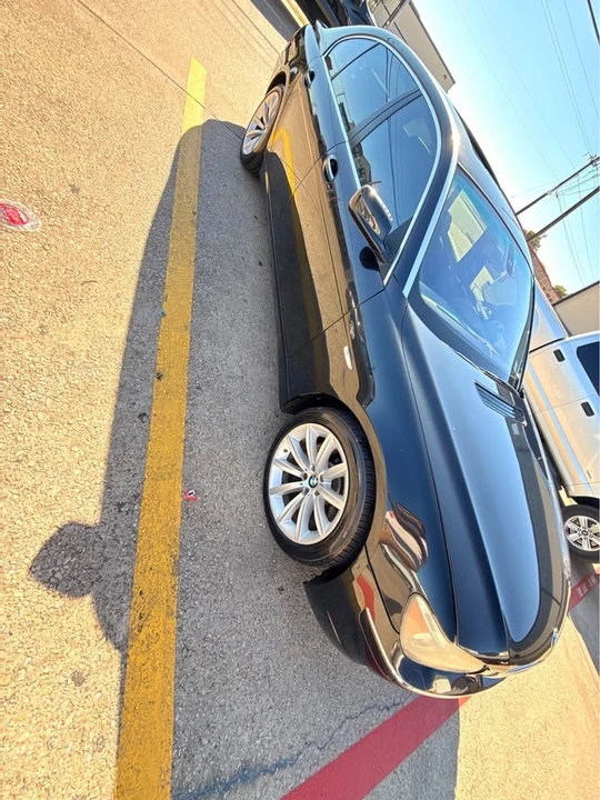 2007 BMW E65/E66 750i & 760i Sedan - Image 2 of 10