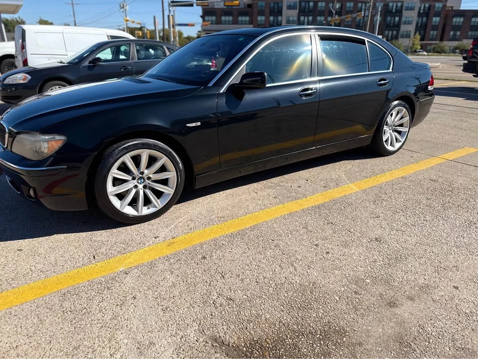 2007 BMW E65/E66 750i & 760i Sedan - Image 8 of 10