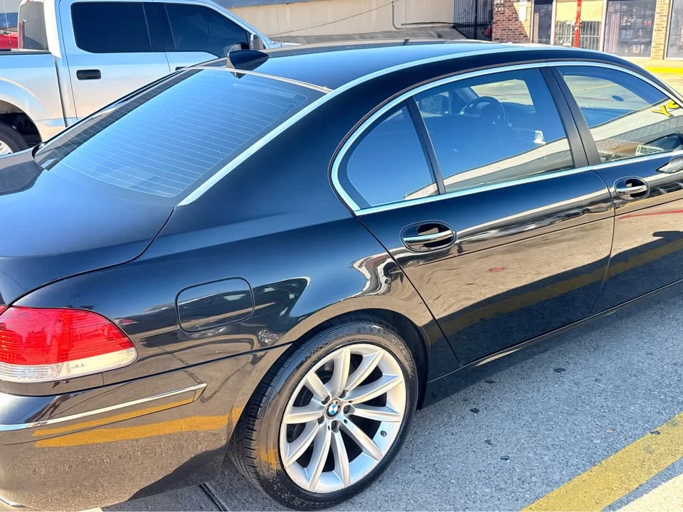 2007 BMW E65/E66 750i & 760i Sedan - Image 6 of 10