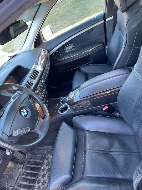 2007 BMW E65/E66 750i & 760i Sedan - Image 3 of 3
