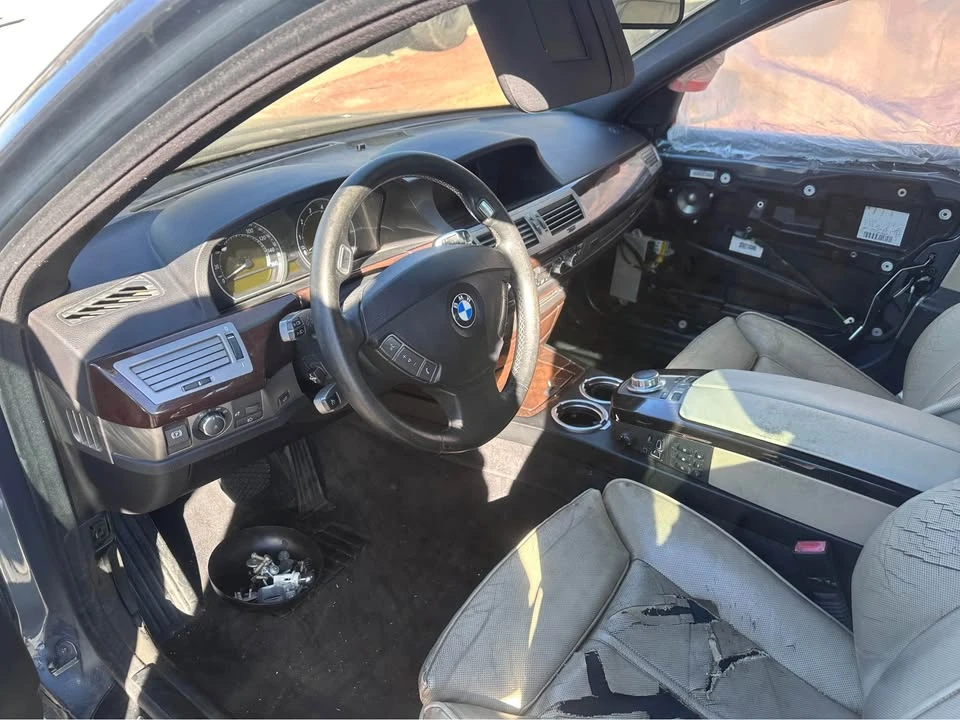 2007 BMW E65/E66 750i & 760i Sedan - Image 3 of 8