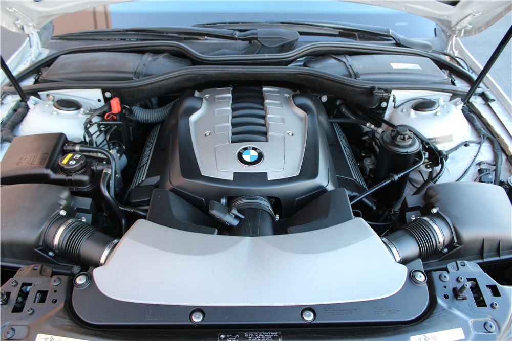 2007 BMW E65/E66 750i & 760i Sedan - Image 3 of 5
