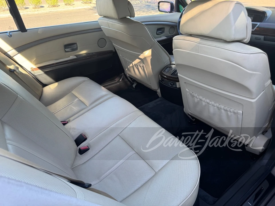 2007 BMW E65/E66 750i & 760i Sedan - Image 14 of 19