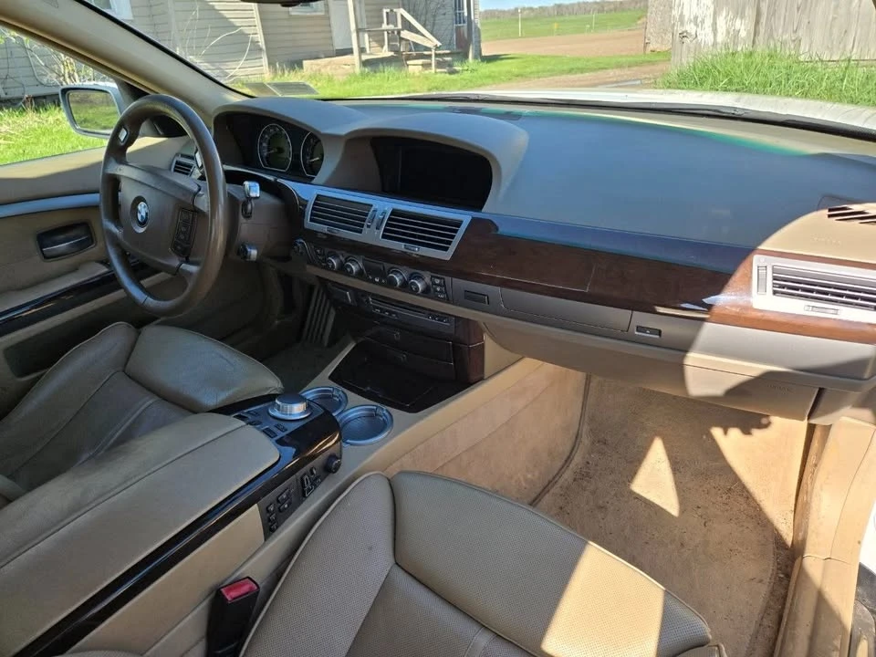 2007 BMW E65/E66 750i & 760i Sedan - Image 6 of 11