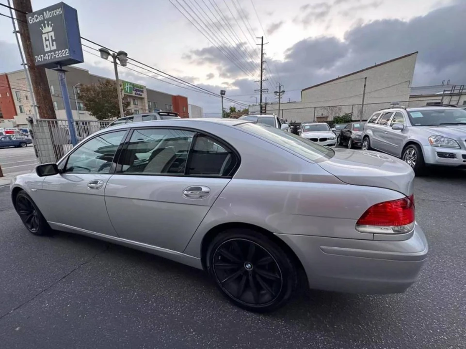 2007 BMW E65/E66 750i & 760i Sedan - Image 3 of 5