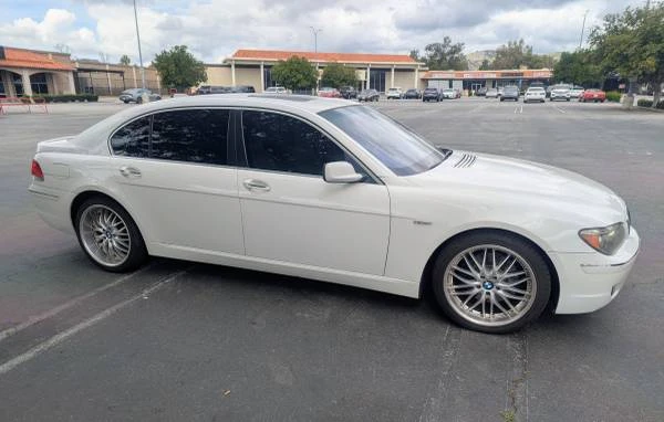 2007 BMW E65/E66 750i & 760i Sedan - Image 5 of 21