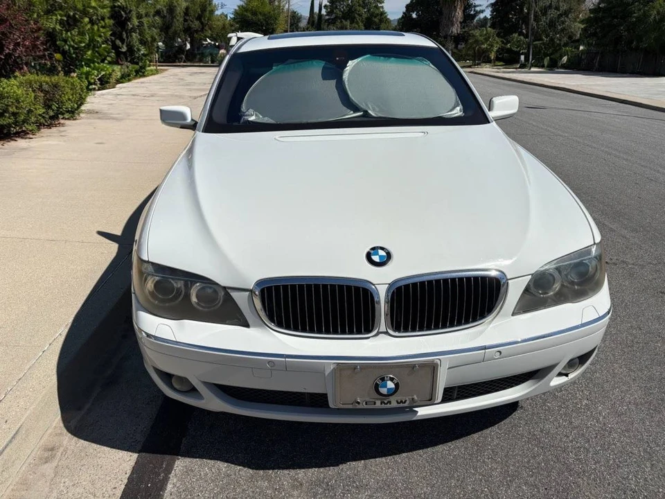 2007 BMW E65/E66 750i & 760i Sedan - Image 20 of 22