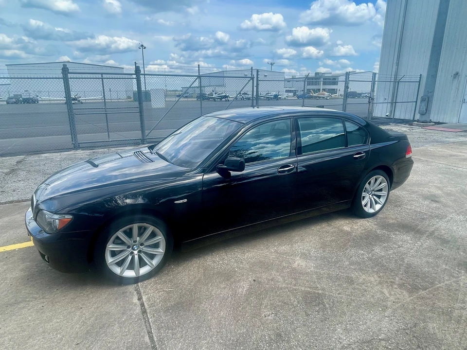 2007 BMW E65/E66 750i & 760i Sedan - Image 5 of 31