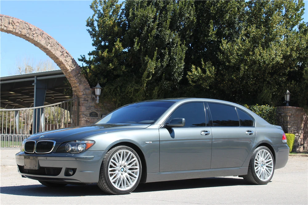 2007 BMW E65/E66 750i & 760i Sedan - Image 2 of 4