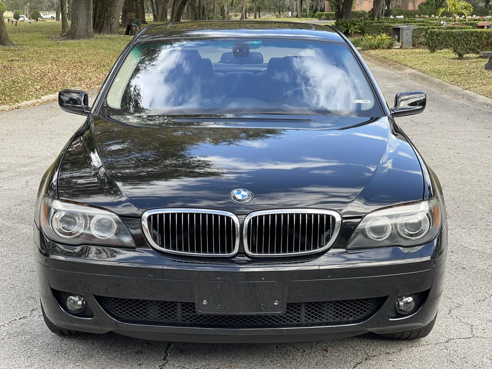 2007 BMW E65/E66 750i & 760i Sedan - Image 6 of 31