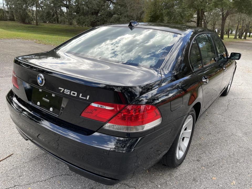 2007 BMW E65/E66 750i & 760i Sedan - Image 23 of 31