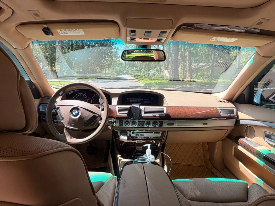 2007 BMW E65/E66 750i & 760i Sedan - Image 8 of 15