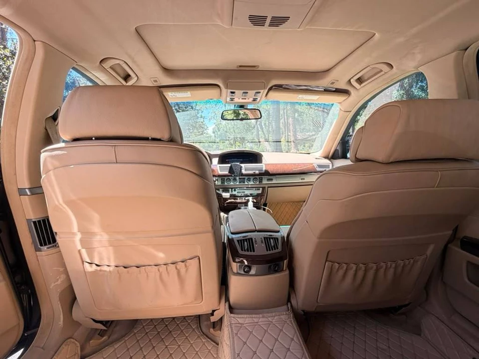 2007 BMW E65/E66 750i & 760i Sedan - Image 14 of 15
