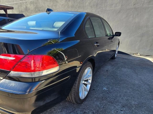 2007 BMW E65/E66 750i & 760i Sedan - Image 11 of 21