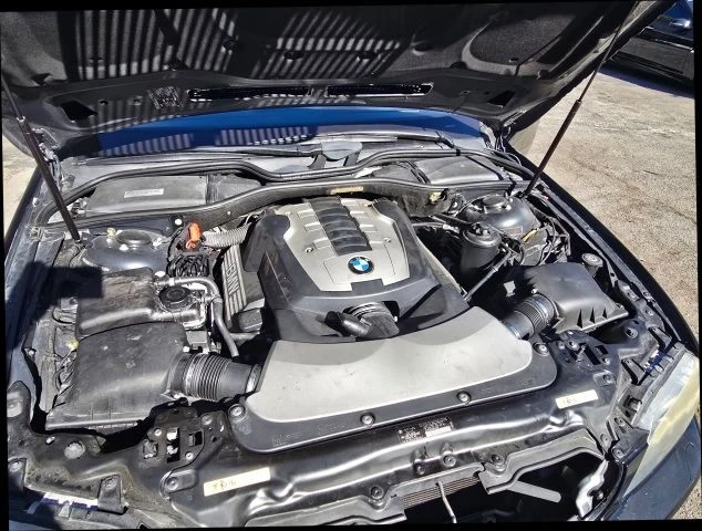 2007 BMW E65/E66 750i & 760i Sedan - Image 13 of 21