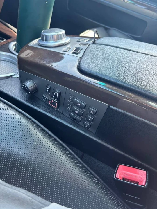 2007 BMW E65/E66 750i & 760i Sedan - Image 11 of 15