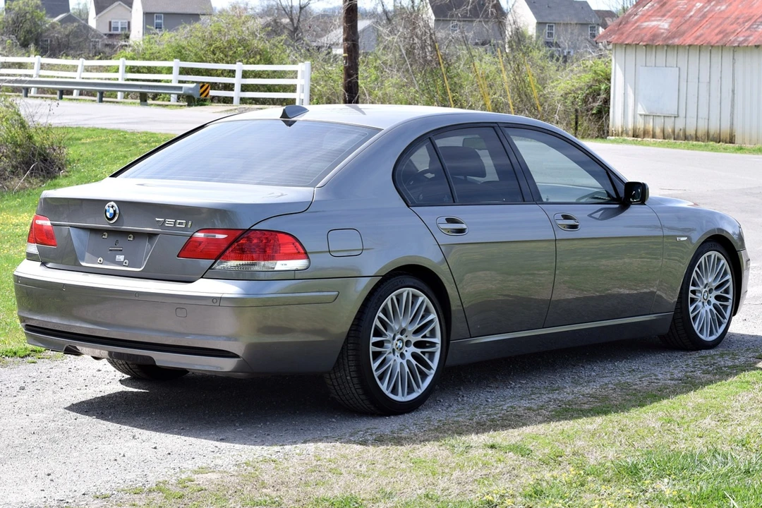 2007 BMW E65/E66 750i & 760i Sedan - Image 2 of 7