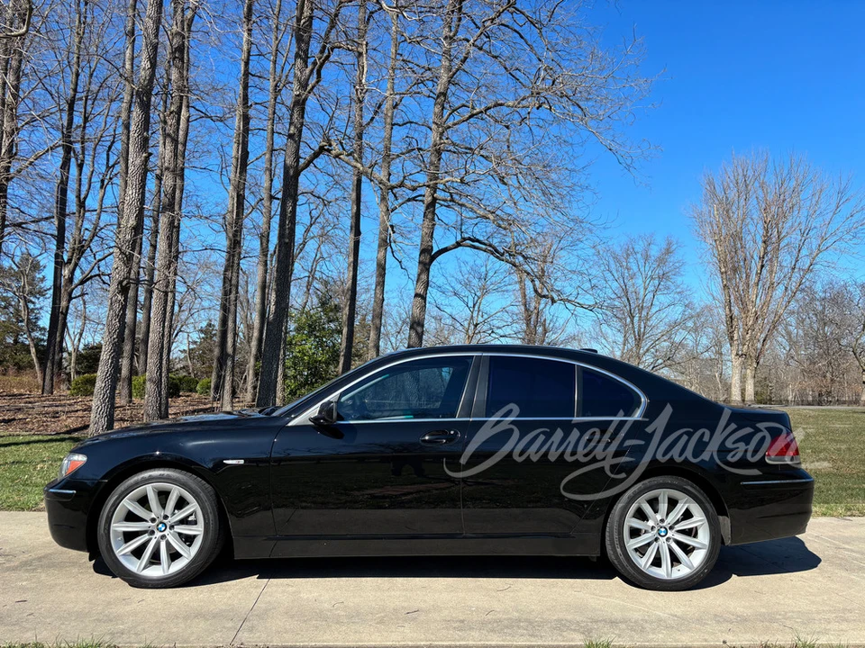 2007 BMW E65/E66 750i & 760i Sedan - Image 5 of 13