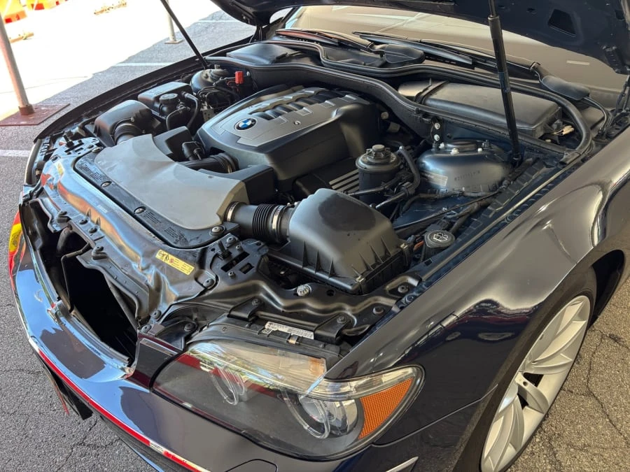 2007 BMW E65/E66 7 Series - Image 18 of 19