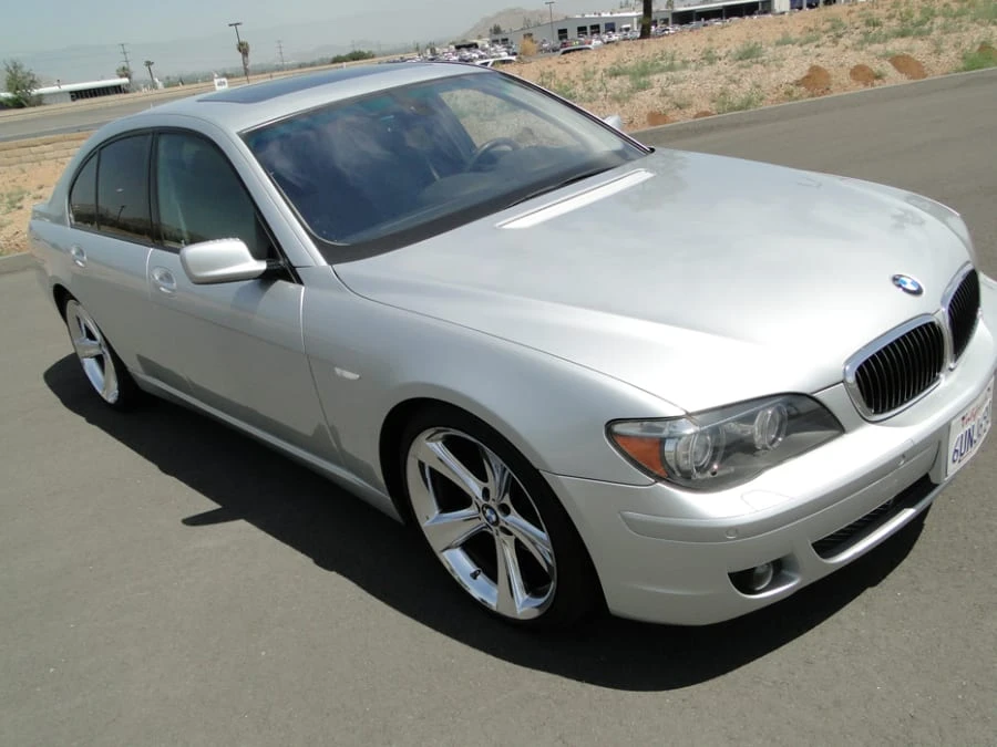 2007 BMW E65/E66 750i & 760i Sedan - Image 5 of 5