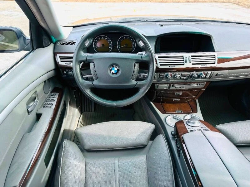 2007 BMW E65/E66 750i & 760i Sedan - Image 8 of 17
