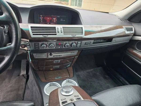 2007 BMW E65/E66 750i & 760i Sedan - Image 11 of 21